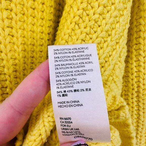 Free People Size Small Oversized Swim Too Deep Lemon Yellow Cowl Neck Sweater - Picture 11 of 12